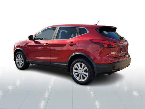 2017 Nissan Rogue Sport S