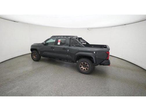 2025 Toyota Tacoma Hybrid Trailhunter