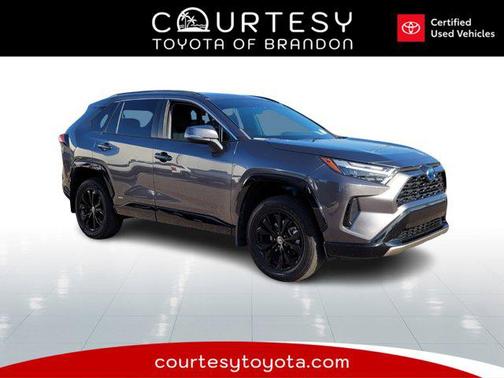 2022 Toyota RAV4 Hybrid SE