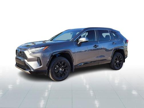 2022 Toyota RAV4 Hybrid SE