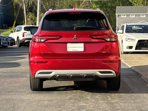 2022 Mitsubishi Outlander SEL 2.5 S-AWC