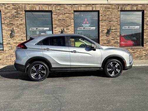 2023 Mitsubishi Eclipse Cross SE
