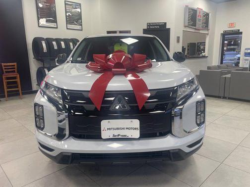 2025 Mitsubishi Outlander Sport 2.0 LE