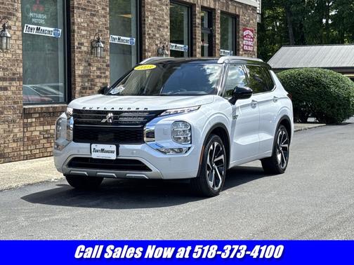 White Diamond/Black Roof 2023 Mitsubishi Outlander PHEV SEL