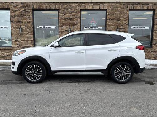 2019 Hyundai TUCSON SE