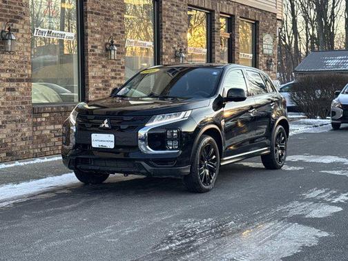 2025 Mitsubishi Outlander Sport 2.0 LE