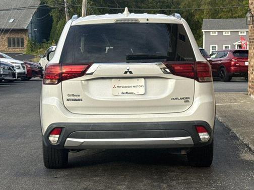 2018 Mitsubishi Outlander SEL