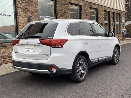 2018 Mitsubishi Outlander SEL
