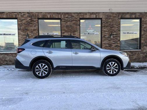 2021 Subaru Outback Base