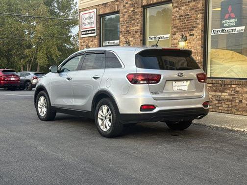 2019 Kia Sorento LX