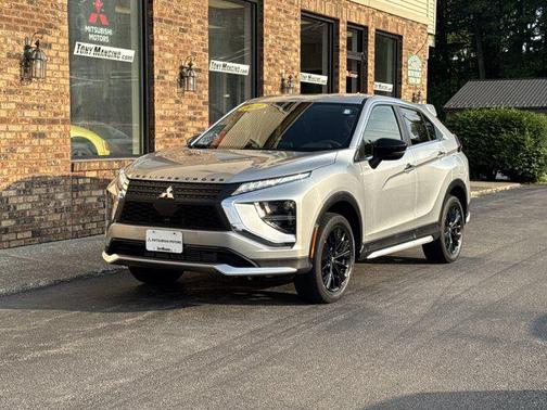 2022 Mitsubishi Eclipse Cross LE