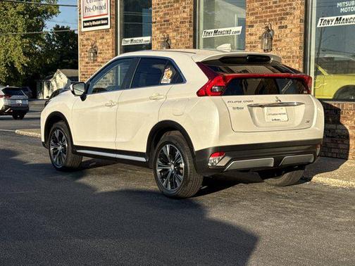 2020 Mitsubishi Eclipse Cross SE
