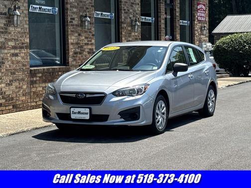 Ice Silver Metallic 2019 Subaru Impreza 2.0i