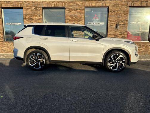 2022 Mitsubishi Outlander SE 2.5 S-AWC