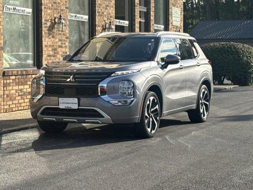 2022 Mitsubishi Outlander SEL Special Edition S-AWC