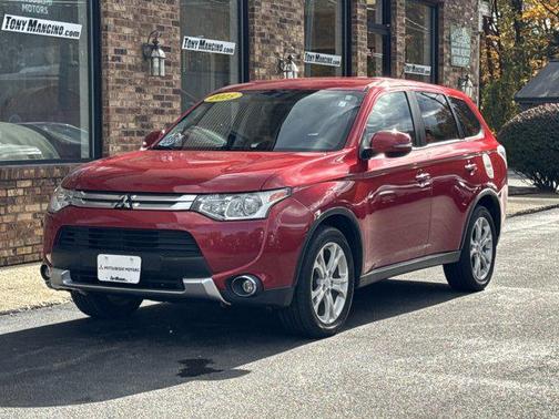 2015 Mitsubishi Outlander SE
