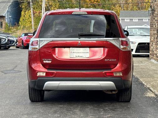 2015 Mitsubishi Outlander SE