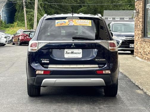 Cosmic Blue 2015 Mitsubishi Outlander SE