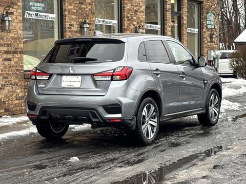 2024 Mitsubishi Outlander Sport 2.0 ES