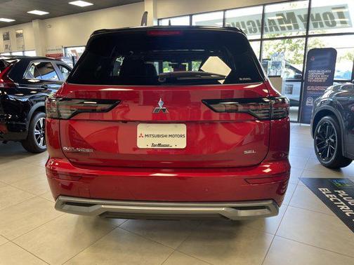 2025 Mitsubishi Outlander SEL 2.5 S-AWC