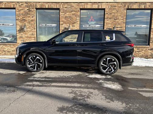 2022 Mitsubishi Outlander ES 2.5 S-AWC