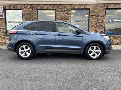 2019 Ford Edge SE