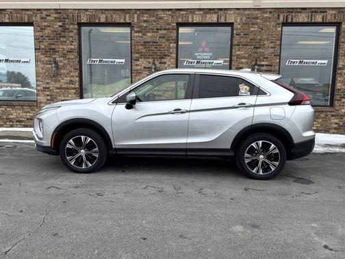 2022 Mitsubishi Eclipse Cross SE