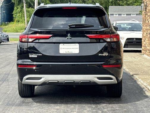 2023 Mitsubishi Outlander PHEV SEL