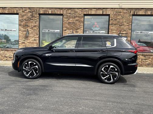 2023 Mitsubishi Outlander PHEV SEL