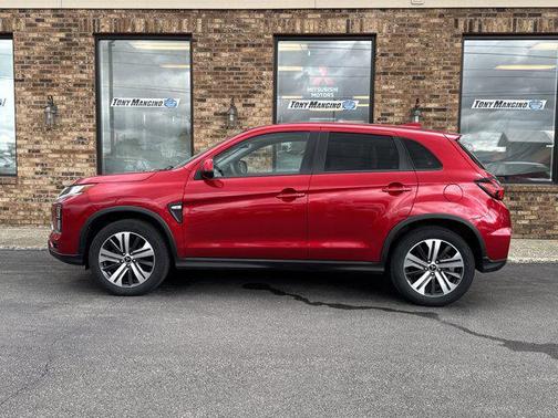 Red Diamond 2022 Mitsubishi Outlander Sport 2.0 ES