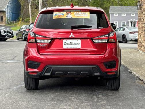 Red Diamond 2022 Mitsubishi Outlander Sport 2.0 ES