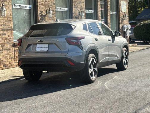 2024 Chevrolet Trax FWD 1RS