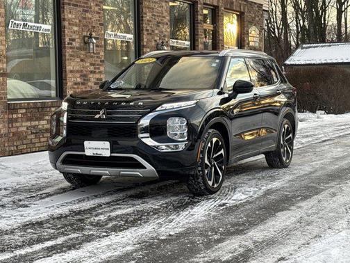 2024 Mitsubishi Outlander PHEV SEL