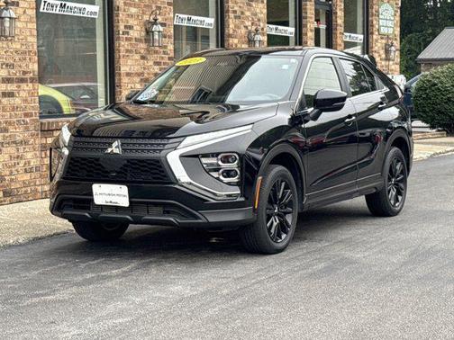 2023 Mitsubishi Eclipse Cross LE