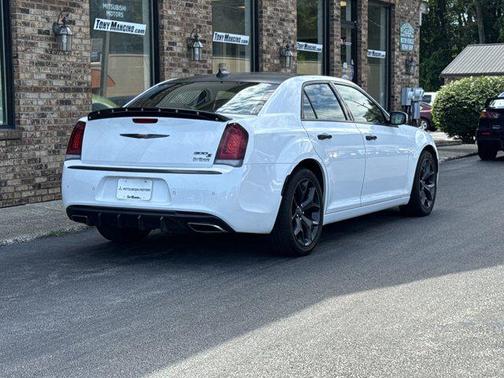 2021 Chrysler 300 S