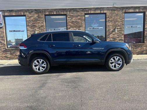 2020 Volkswagen Atlas Cross Sport 2.0T S