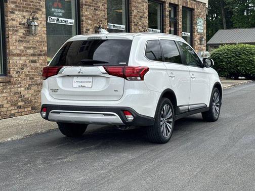 2020 Mitsubishi Outlander SEL