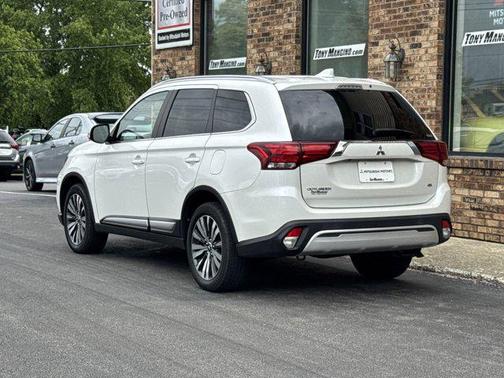 2020 Mitsubishi Outlander SEL
