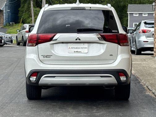 2020 Mitsubishi Outlander SEL