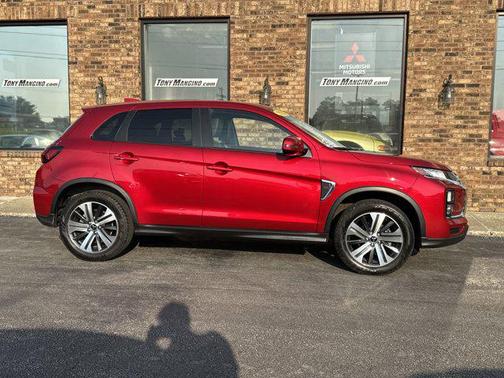 2023 Mitsubishi Outlander Sport SE