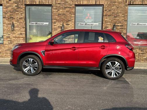 2023 Mitsubishi Outlander Sport SE