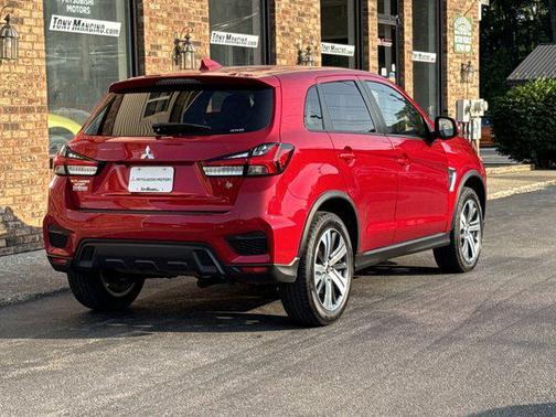 2023 Mitsubishi Outlander Sport SE
