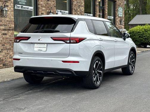 2022 Mitsubishi Outlander ES 2.5 S-AWC