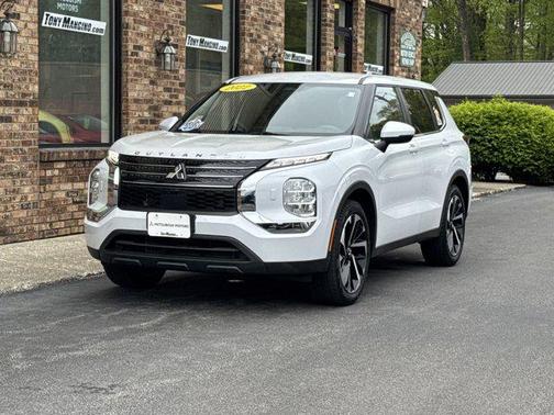 2022 Mitsubishi Outlander ES 2.5 S-AWC