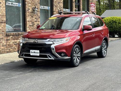 Rally Red Metallic 2019 Mitsubishi Outlander SEL