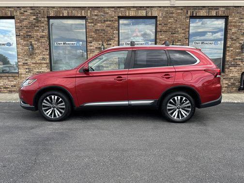 Rally Red Metallic 2019 Mitsubishi Outlander SEL