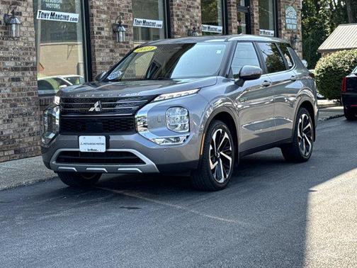 2023 Mitsubishi Outlander PHEV SE S-AWC
