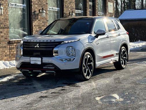 2023 Mitsubishi Outlander PHEV Ralliart S-AWC