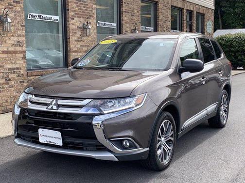 2018 Mitsubishi Outlander ES