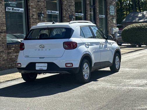 2020 Hyundai VENUE SEL